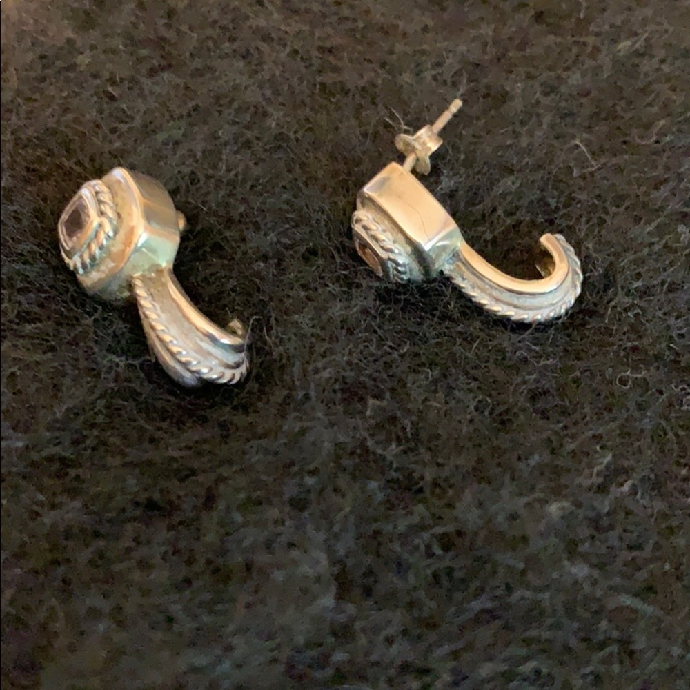 Earrings - Picture 3 of 3